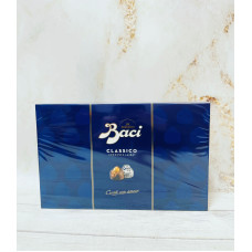 Шоколадні цукерки Baci Perugina Classico 350 гр
